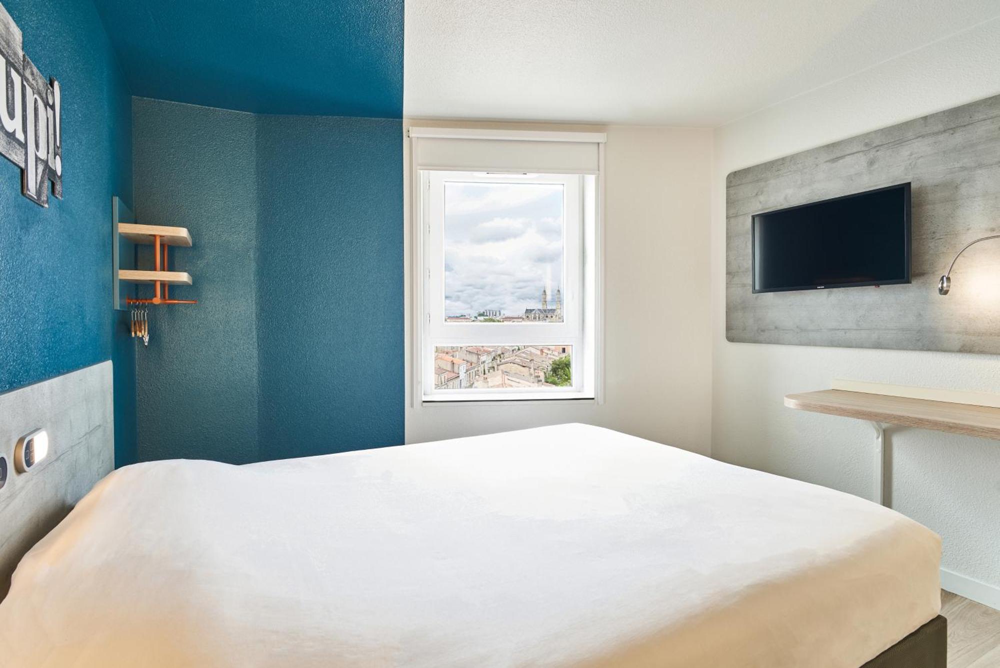 Ibis Budget Bordeaux Centre - Gare Saint Jean Bagian luar foto
