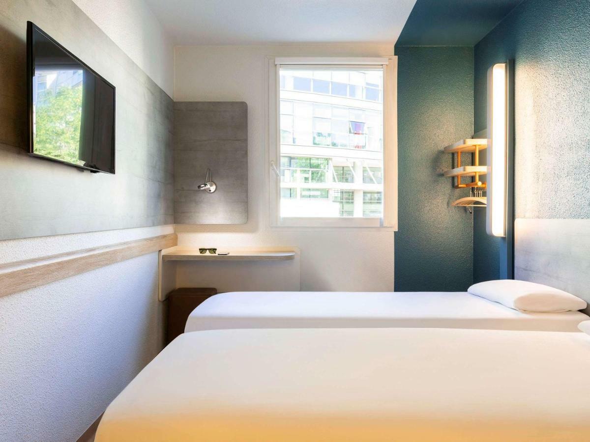 Ibis Budget Bordeaux Centre - Gare Saint Jean Bagian luar foto