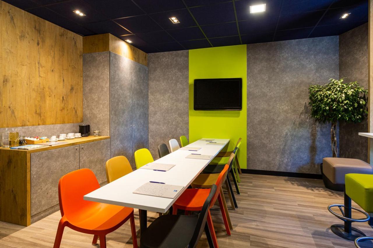 Ibis Budget Bordeaux Centre - Gare Saint Jean Bagian luar foto